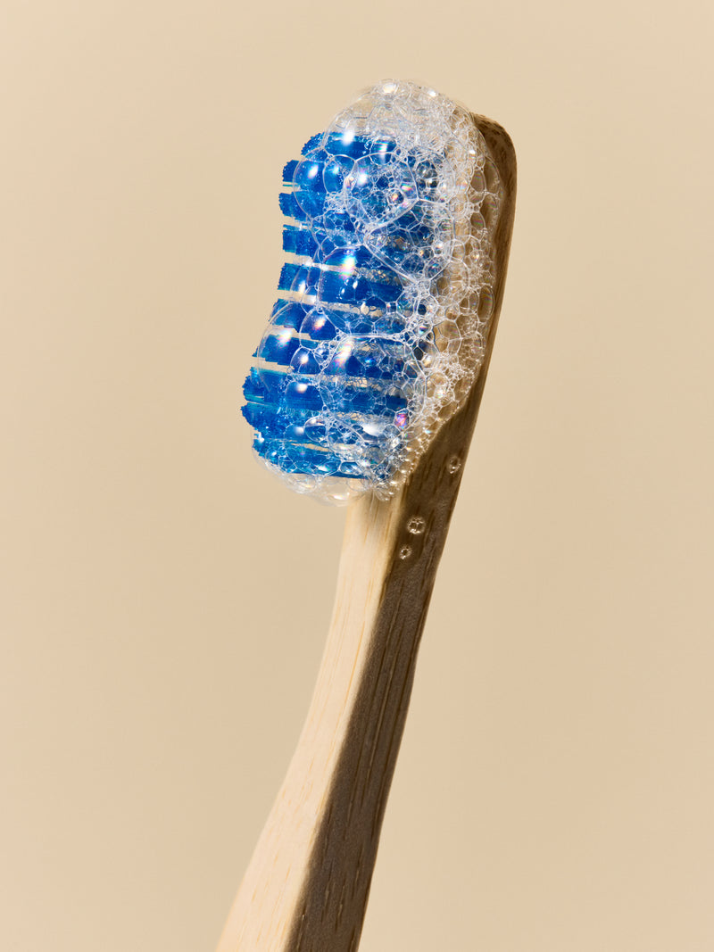 Humble Brush Bamboo - soft, blue